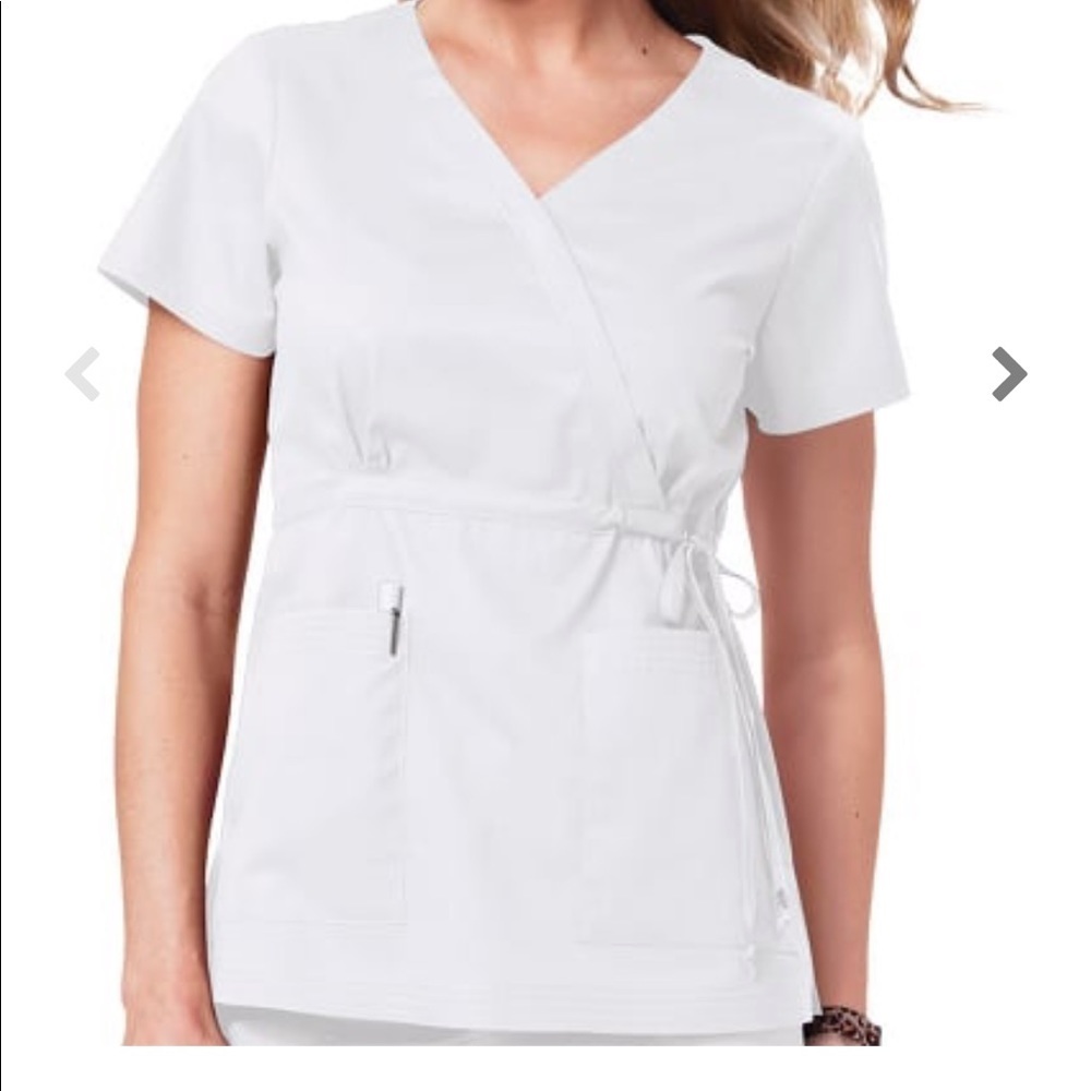 Koi Scrub Top , White - Medium